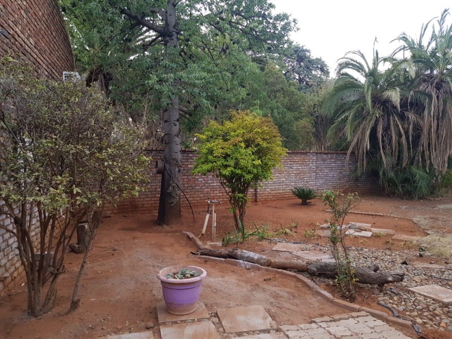 4 Bedroom Property for Sale in Kuruman Northern Cape
